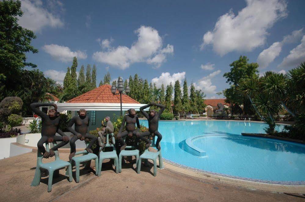 Lopburi Inn Hotel Zewnętrze zdjęcie